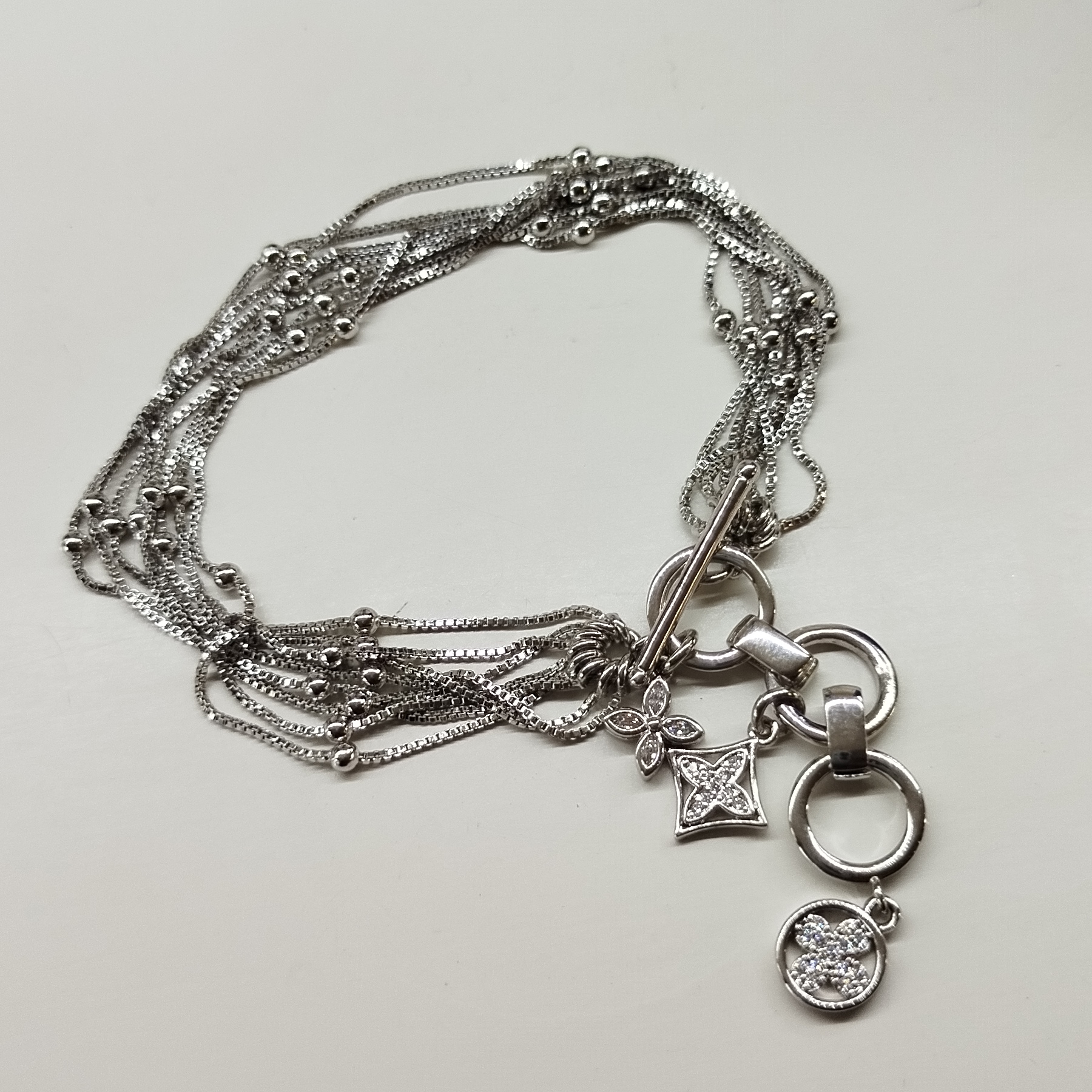 Pulseira Pingentes LV - Imagem 5