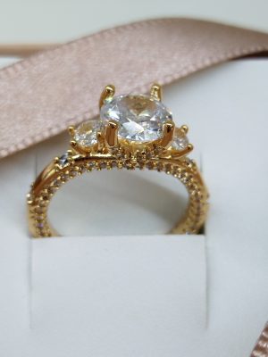 Anel Solitário  Crown